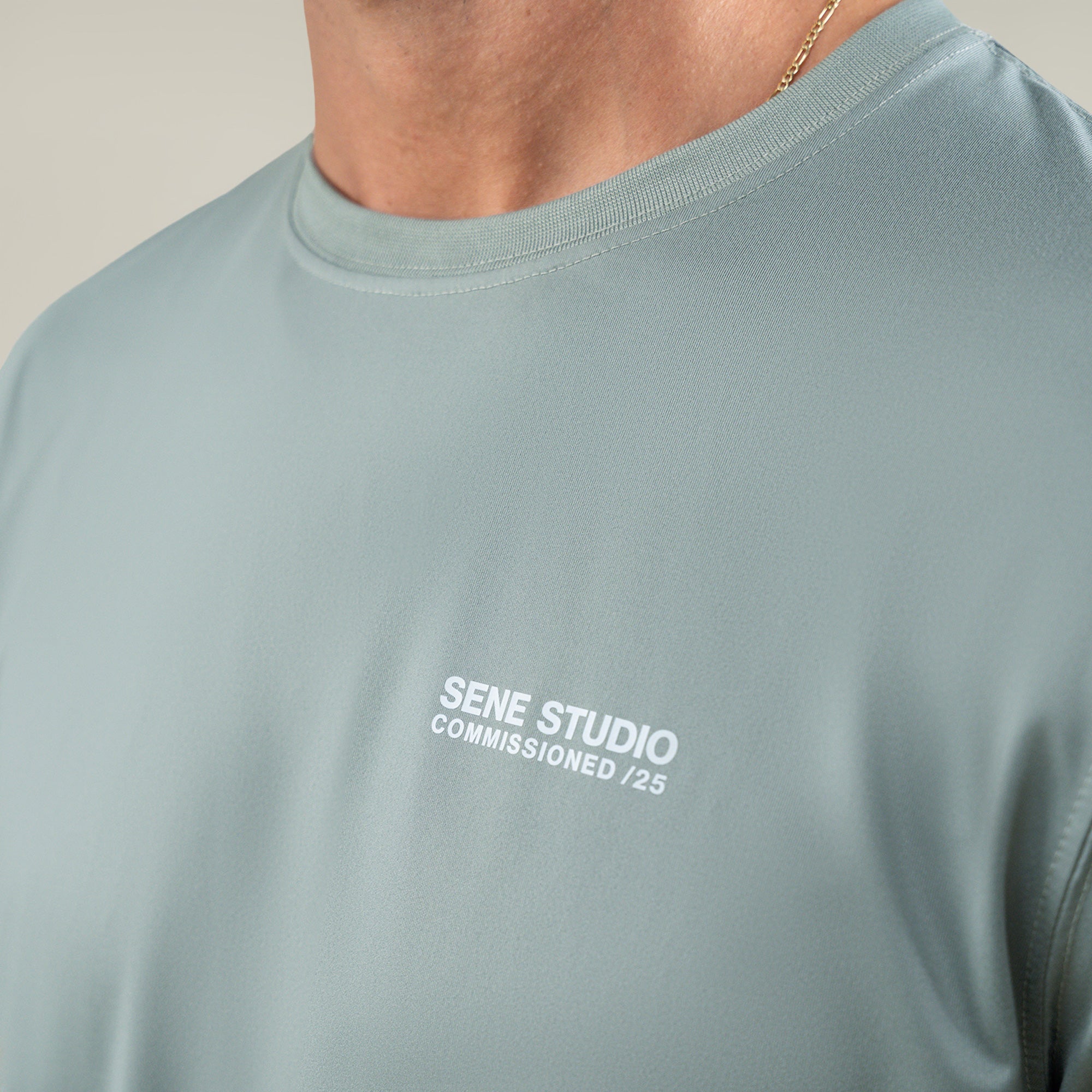 Tags:(Large | 6'1" - 165) Custom t-shirt tee model Jessey in Glacier