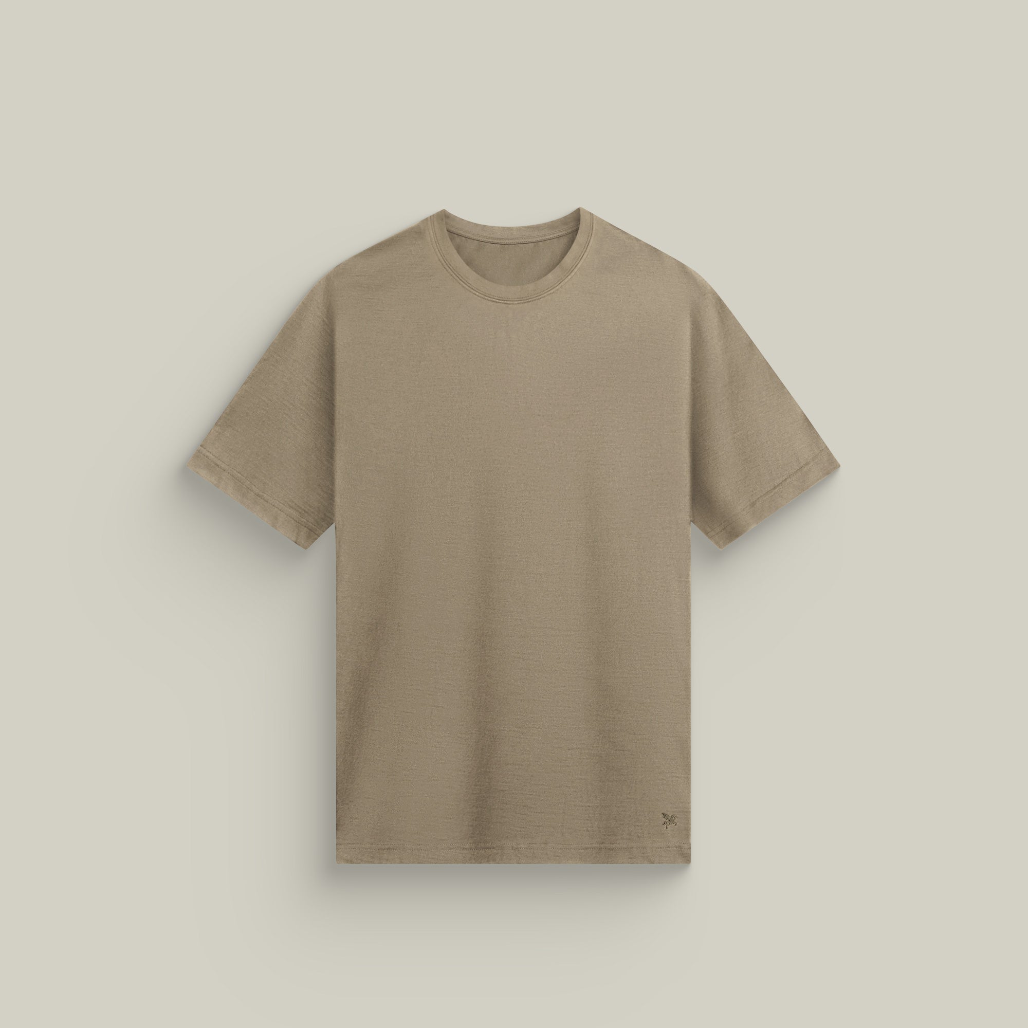 Tags:(6’2" - 180 lbs|Large) Custom t-shirt tee model Matteo in Dune