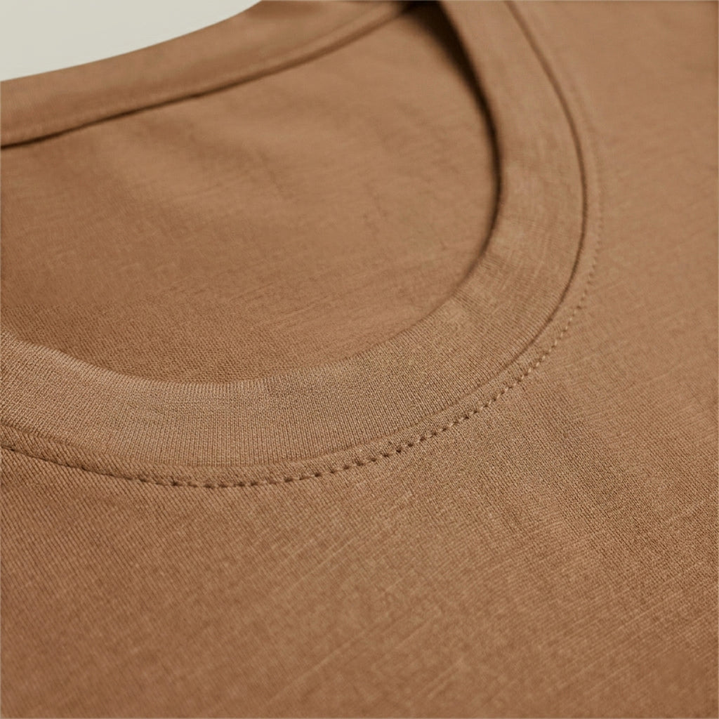 Tags:(6’2" - 180 lbs|Large) Custom t-shirt tee model Matteo in Mesa