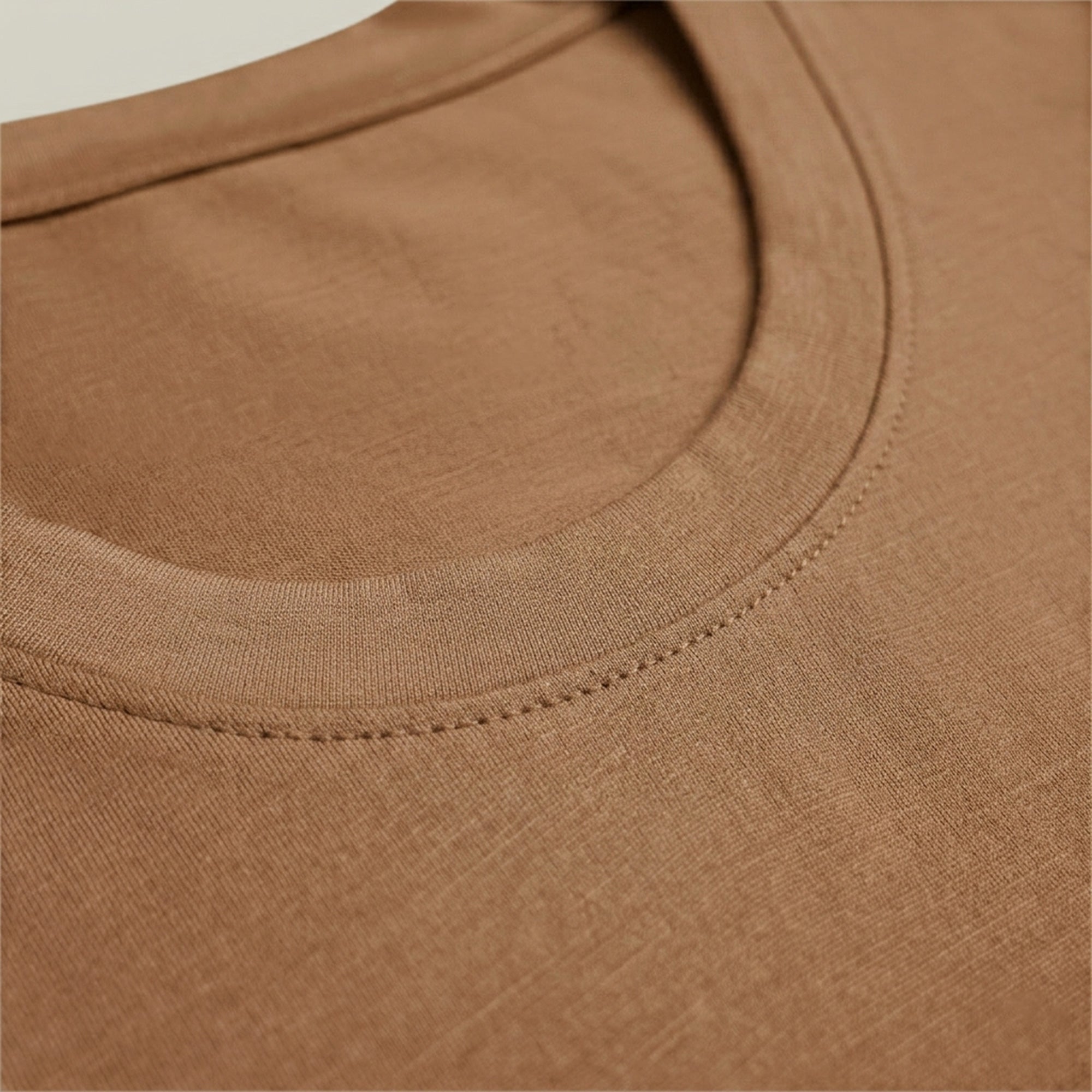 Tags:(6’2" - 180 lbs|Large) Custom t-shirt tee model Matteo in Mesa