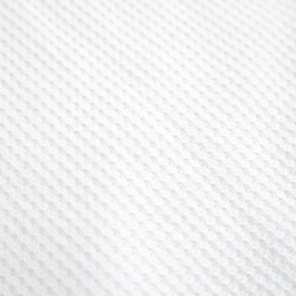 Buttonless Knit Polo model Tyler in White