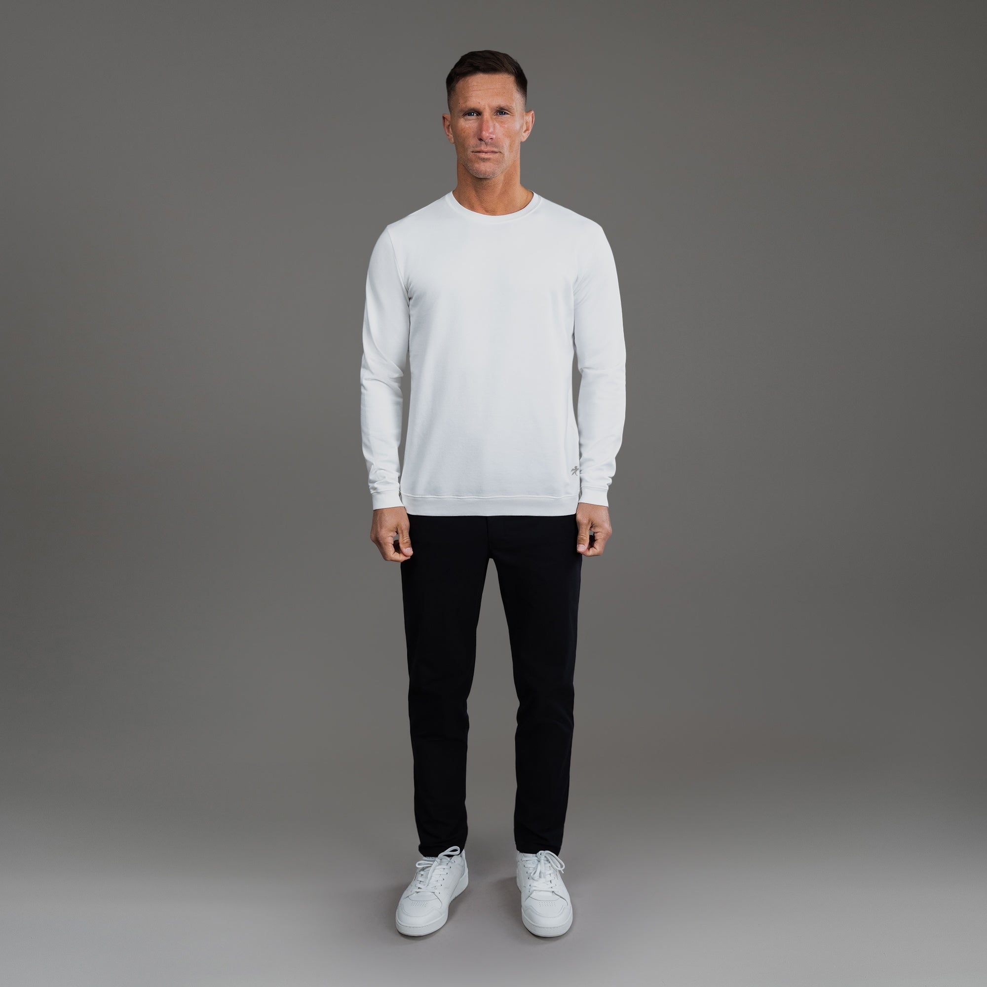 Tags:(6'0" - 180 lbs|Large) custom pullover model Tyler in White