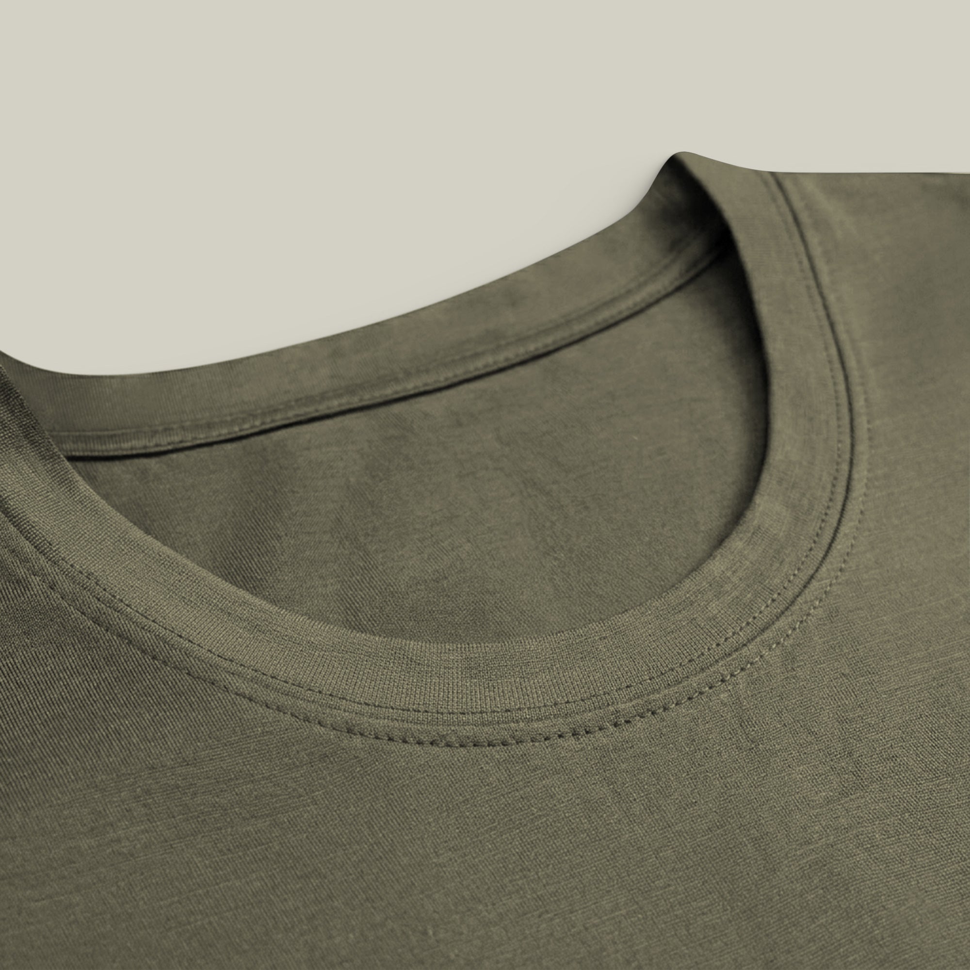 Tags:(6’2" - 180 lbs|Large) Custom t-shirt tee model Matteo in Flint