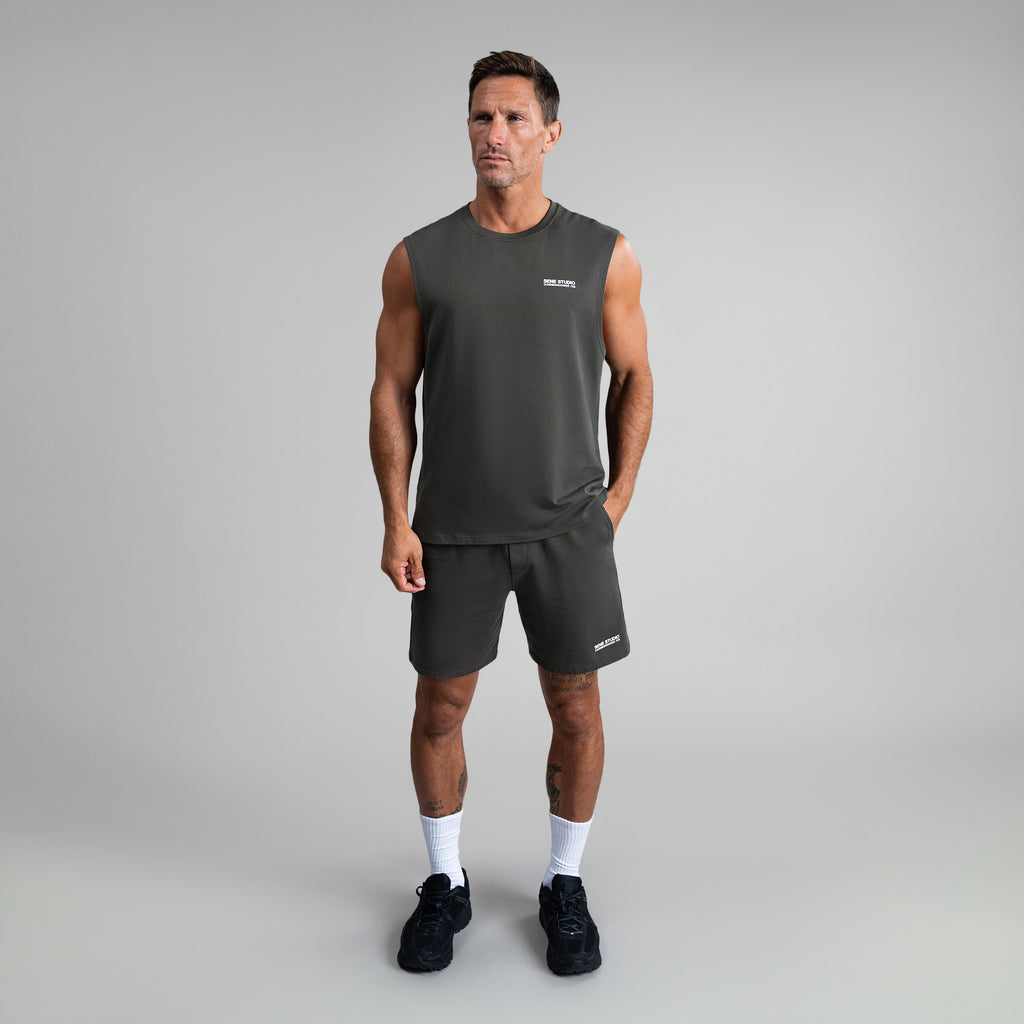Tags:(6'0" - 180 lbs|Medium) custom pullover model Tyler in Smoke