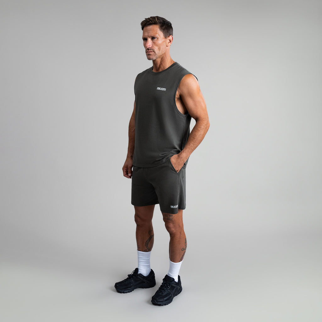 Tags:(6'0" - 180 lbs|Large) custom t-shirt tee model Tyler in Smoke