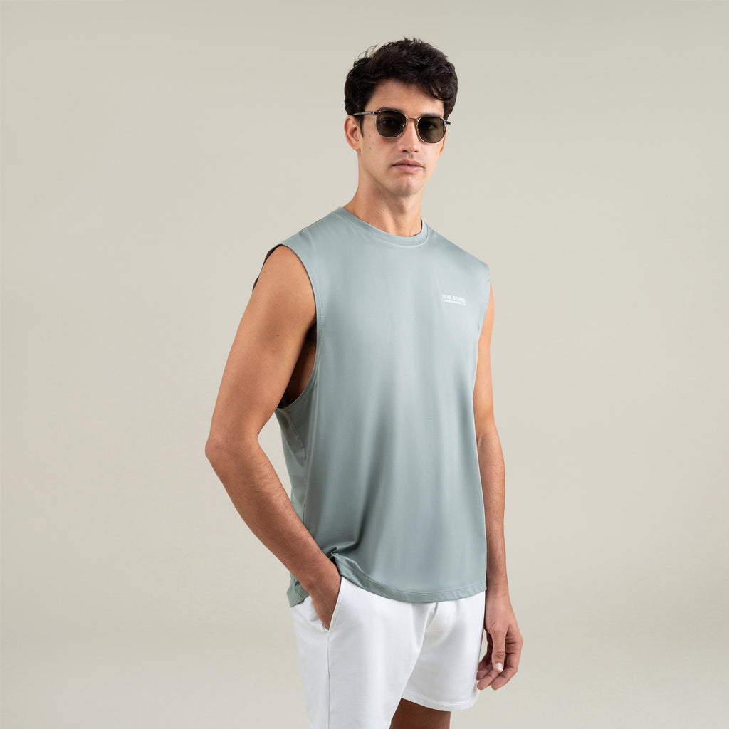 Tags:(Large | 6'1" - 165) Custom t-shirt tee model Jessey in Glacier