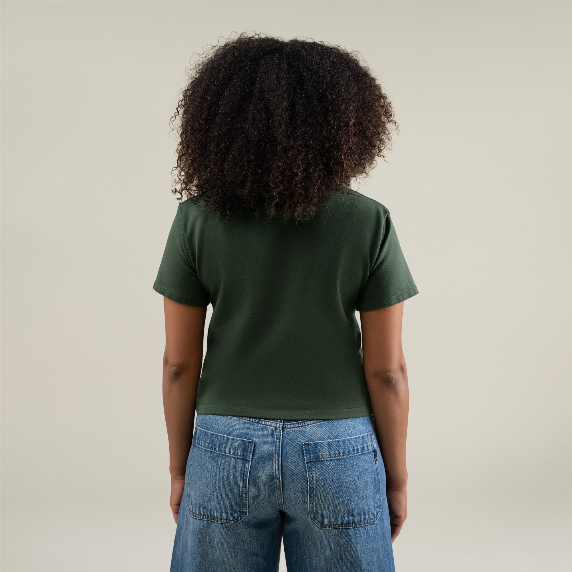 Tags:(Medium) Custom t-shirt tee model Melissa in Moss