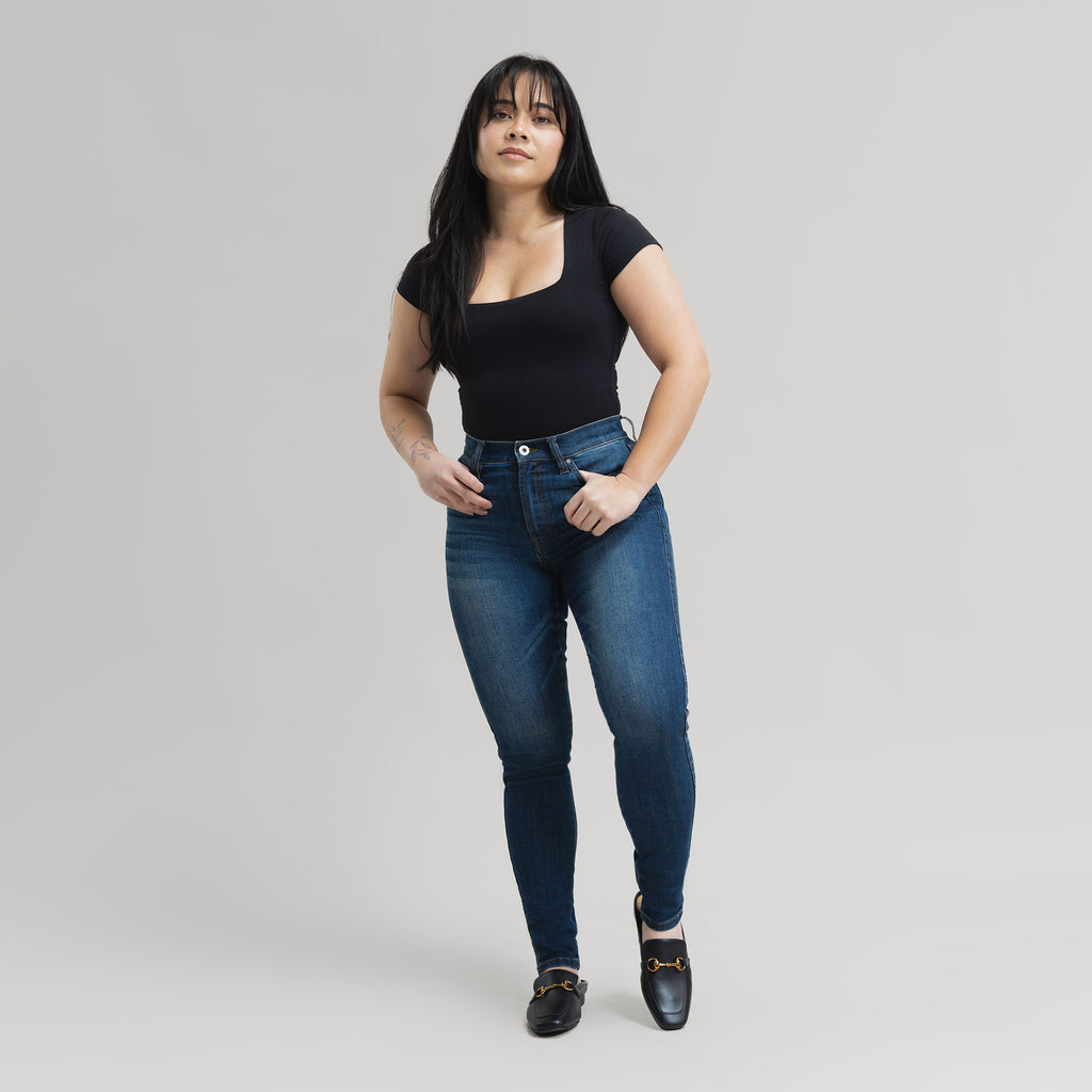 Pear Custom Jeans Women's Denim For Women High-Waisted Plus Size Inclusive model Gem in Sur Blue