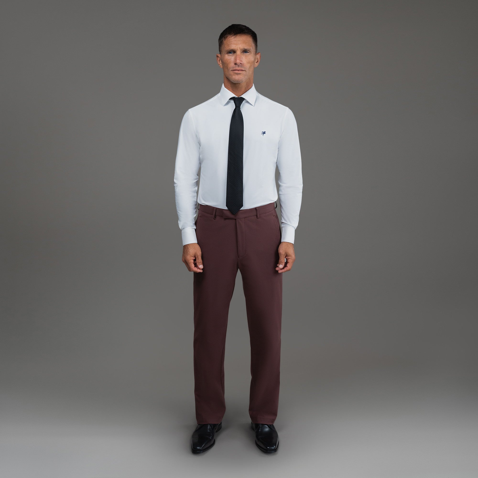 bespoke custom trousers pant chino performance technical model Tyler in Maroon