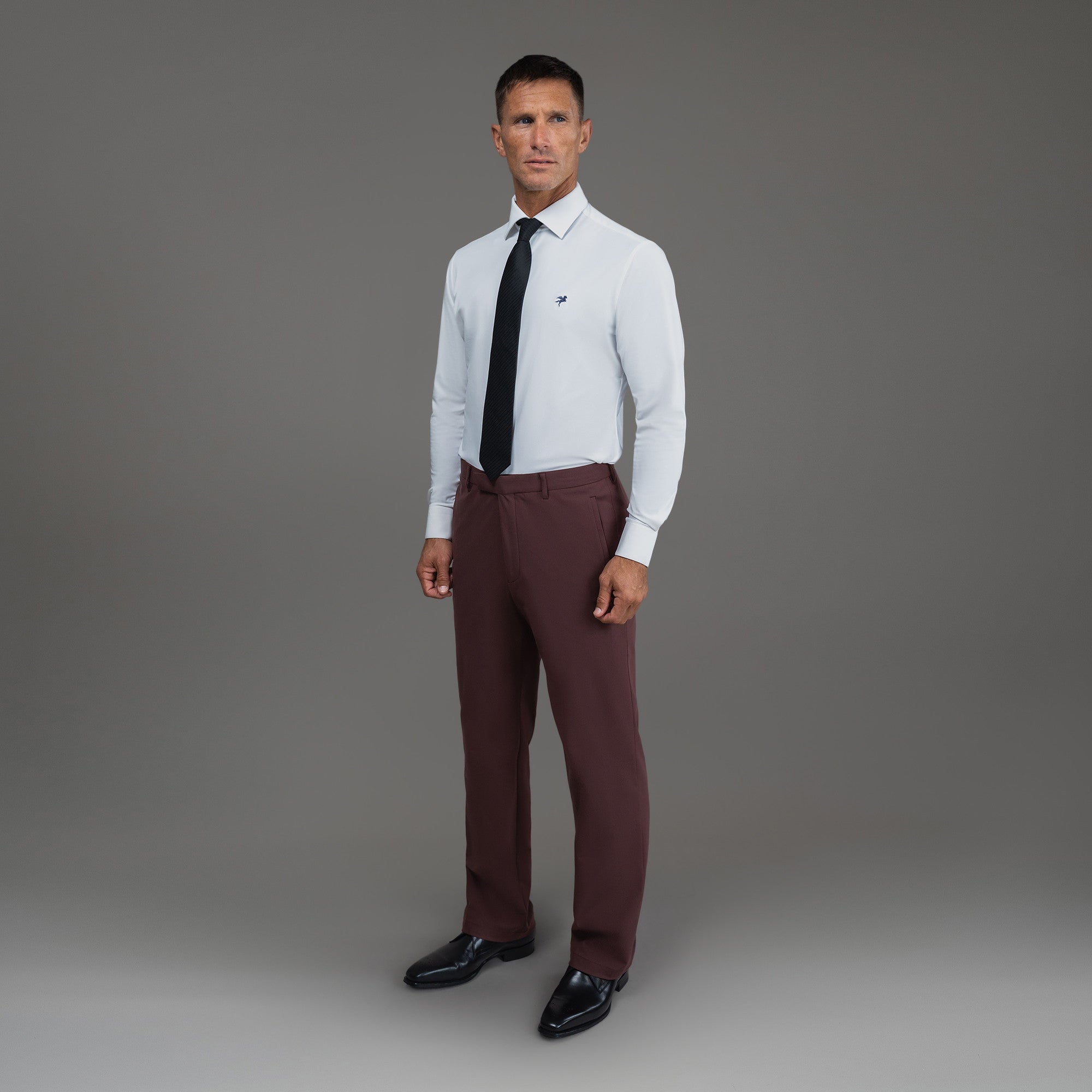 bespoke custom trousers pant chino performance technical model Tyler in Maroon