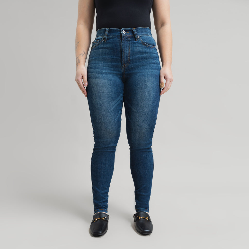 Pear Custom Jeans Women's Denim For Women High-Waisted Plus Size Inclusive model Gem in Sur Blue