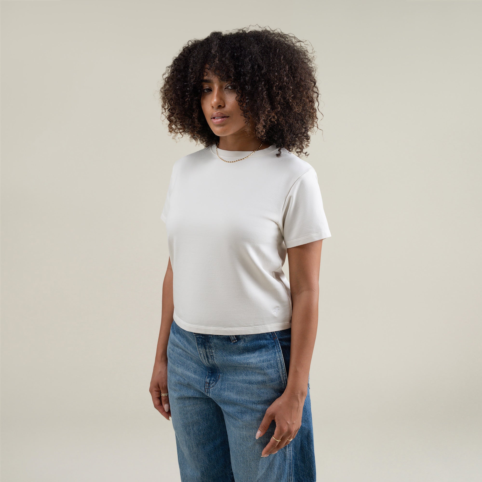 Tags:(Medium) Custom t-shirt tee model Melissa in Bone
