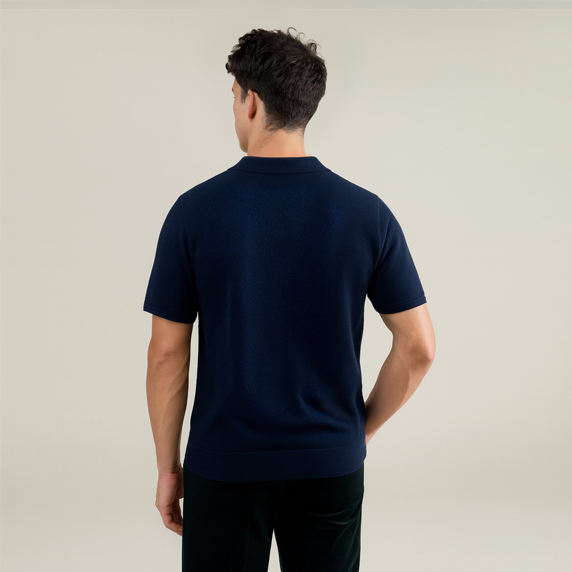Tags:(Large | 6'1" - 165) Custom t-shirt tee model Jessey in Navy