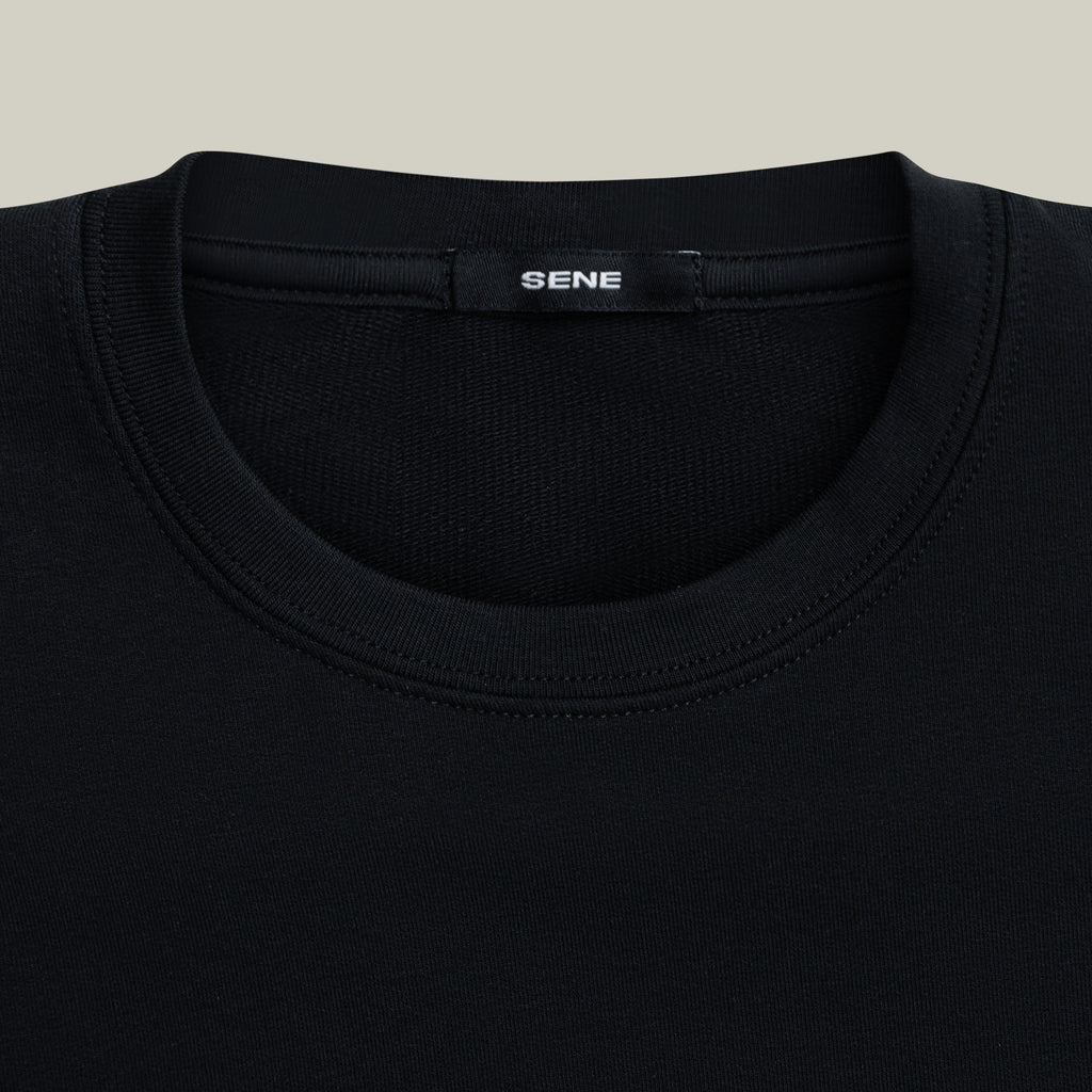 Tags:(Large | 6’2 - 180) Custom t-shirt tee model Kive in Black