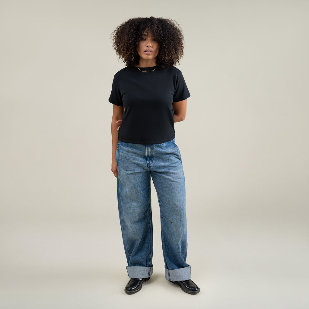 Tags:(Medium) Custom t-shirt tee model Melissa in Black