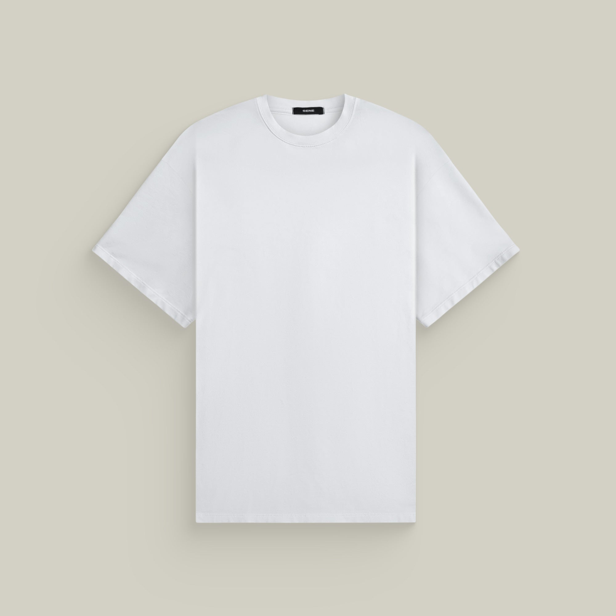 Tags:(Large | 6’2 - 180) Custom t-shirt tee model Kive in White
