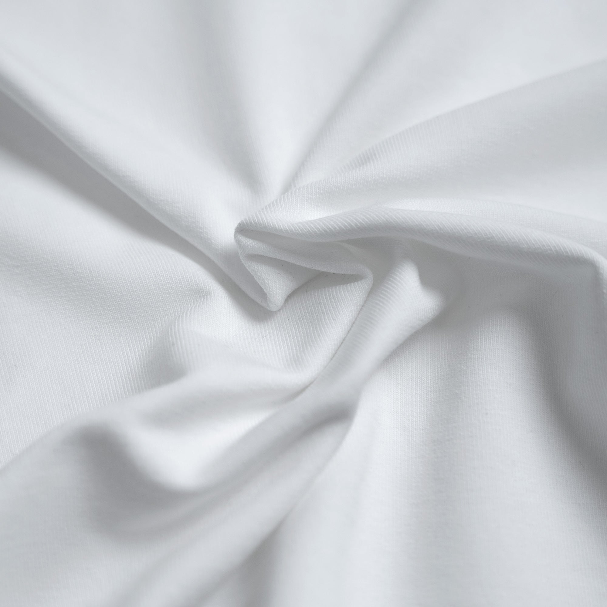 Tags:(Large | 6’2 - 180) Custom t-shirt tee model Kive in White