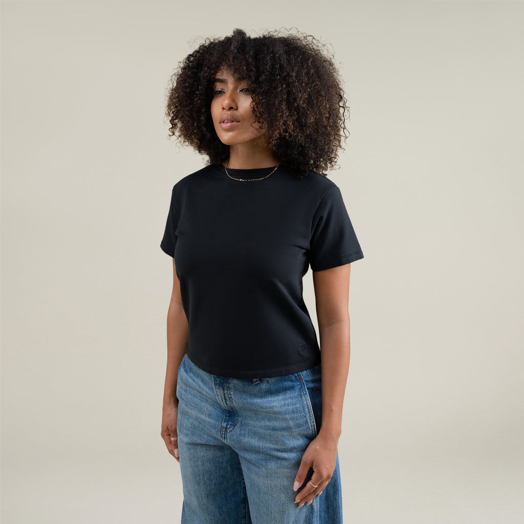 Tags:(Medium) Custom t-shirt tee model Melissa in Black