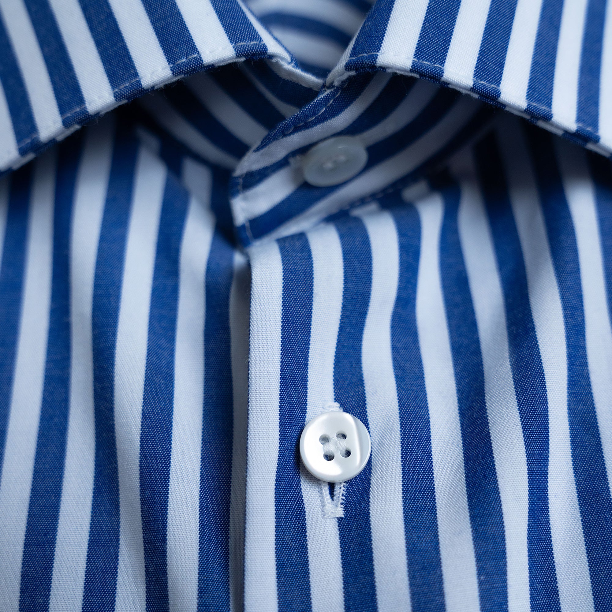 Tags:(6’2" - 180 lbs|Large) Custom shirt tee model Kive in Navy Bengal Stripe