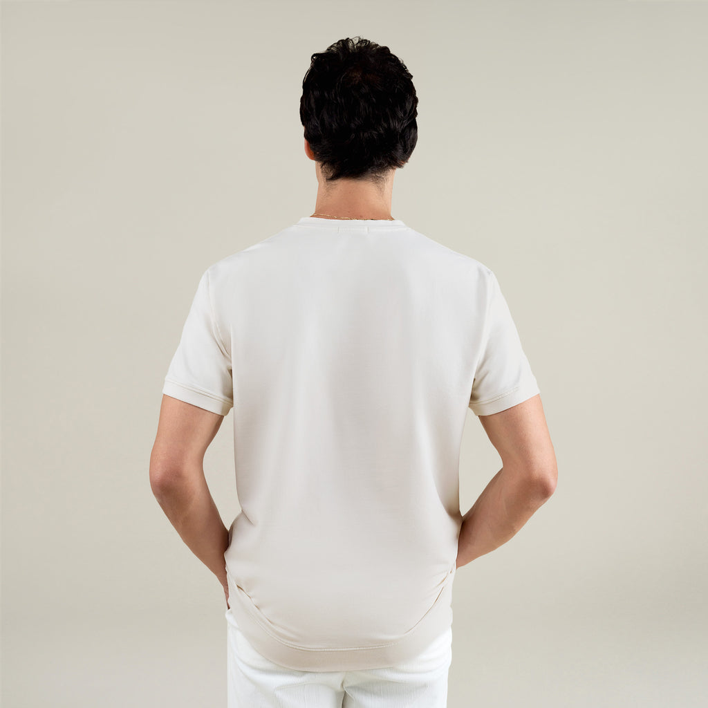 Tags:(Large | 6'1" - 165) Custom t-shirt tee model Jessey in Bone