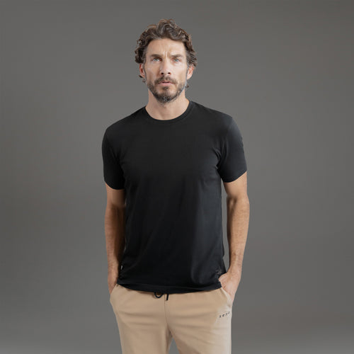 Tags:(6'0"|Medium) custom crew neck t-shirt los angeles model John in Black