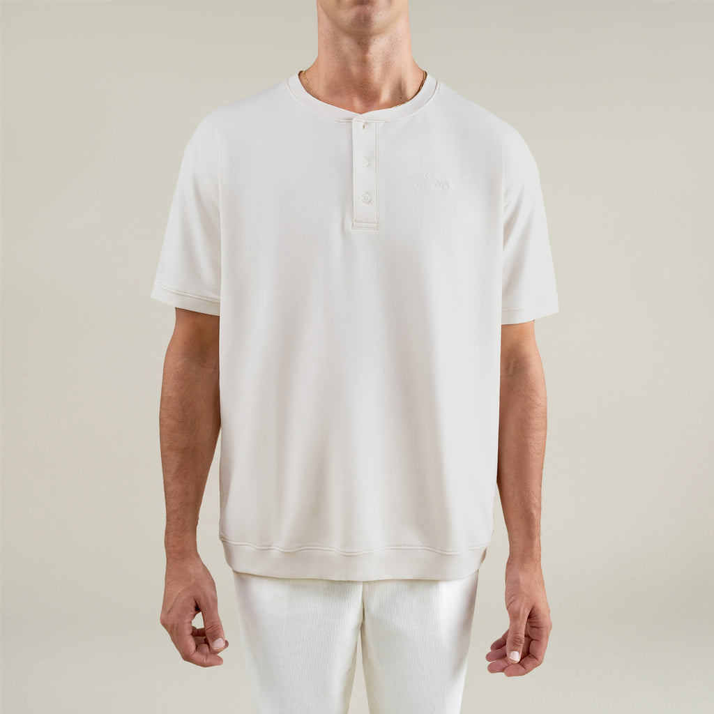 Tags:(Large | 6'1" - 165) Custom t-shirt tee model Jessey in Bone