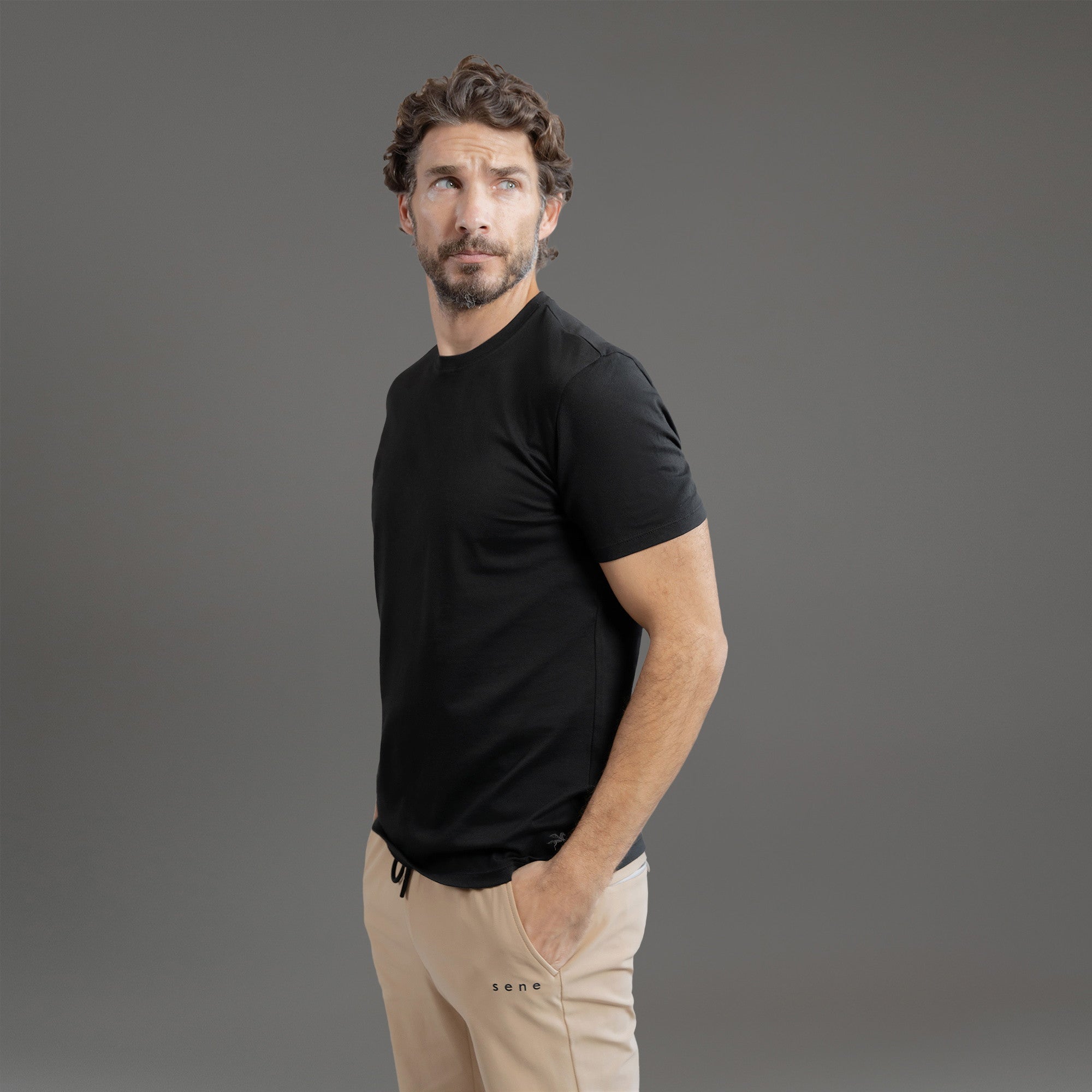 Tags:(6'0"|Medium) custom crew neck t-shirt los angeles model John in Black