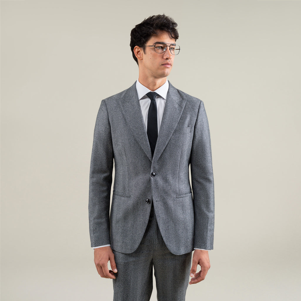 Tags:(6'1"|165) Custom Peak Lapel Tuxedo model Jessey in Gray Herringbone