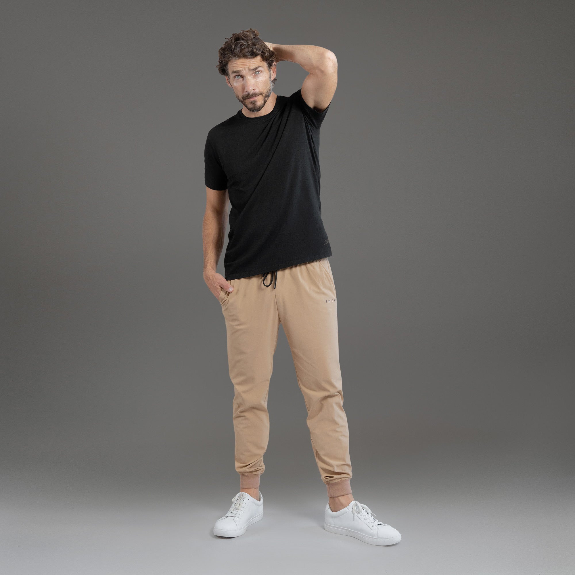 Tags:(6'0"|Medium) custom crew neck t-shirt los angeles model John in Black