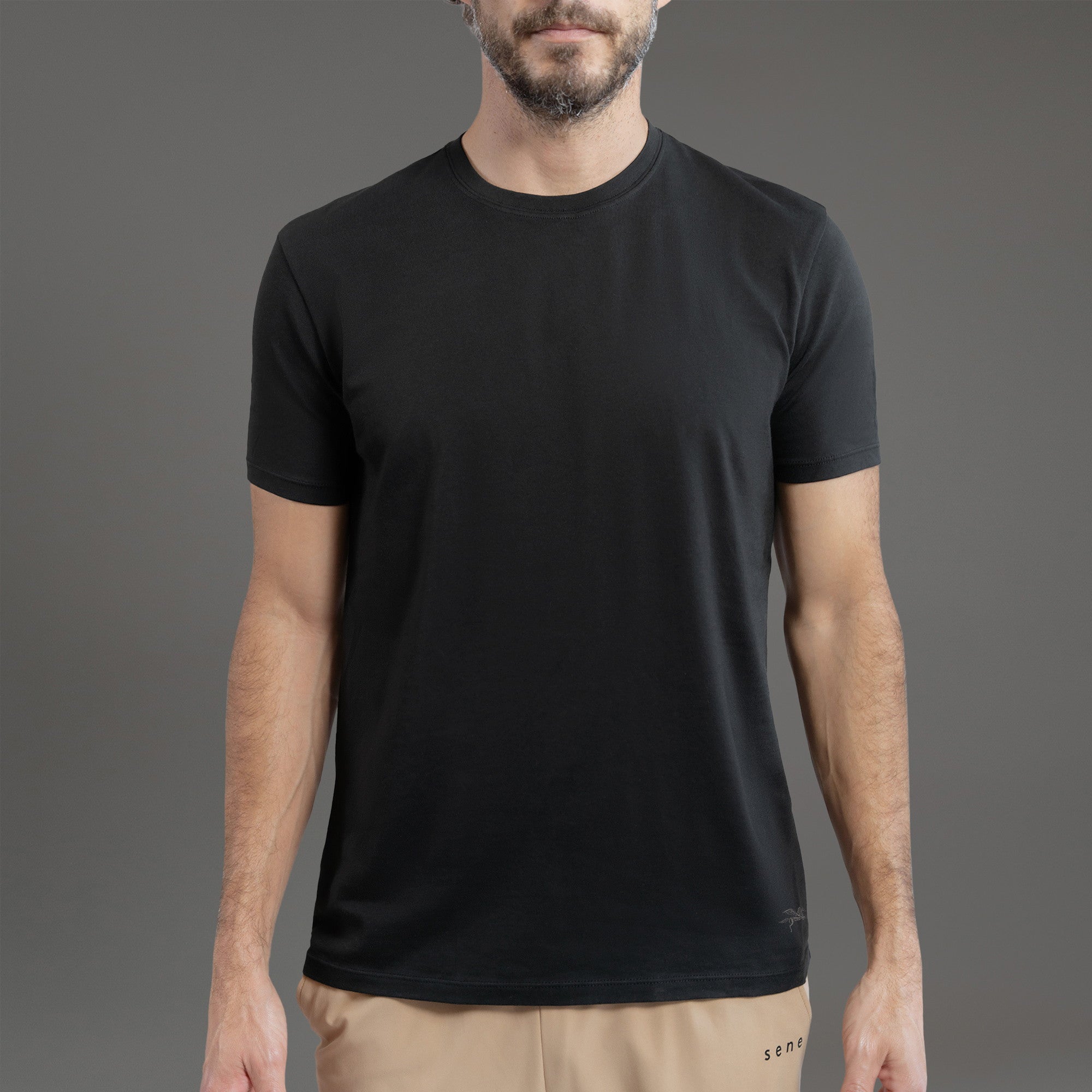 Tags:(6'0"|Medium) custom crew neck t-shirt los angeles model John in Black