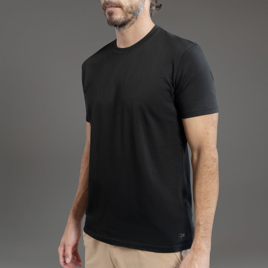 Tags:(6'0"|Medium) custom crew neck t-shirt los angeles model John in Black