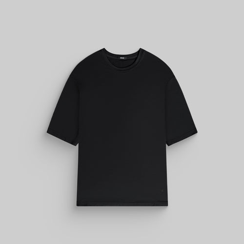 Tags:(6'0"|180 lbs) Custom tee model Tyler in Black