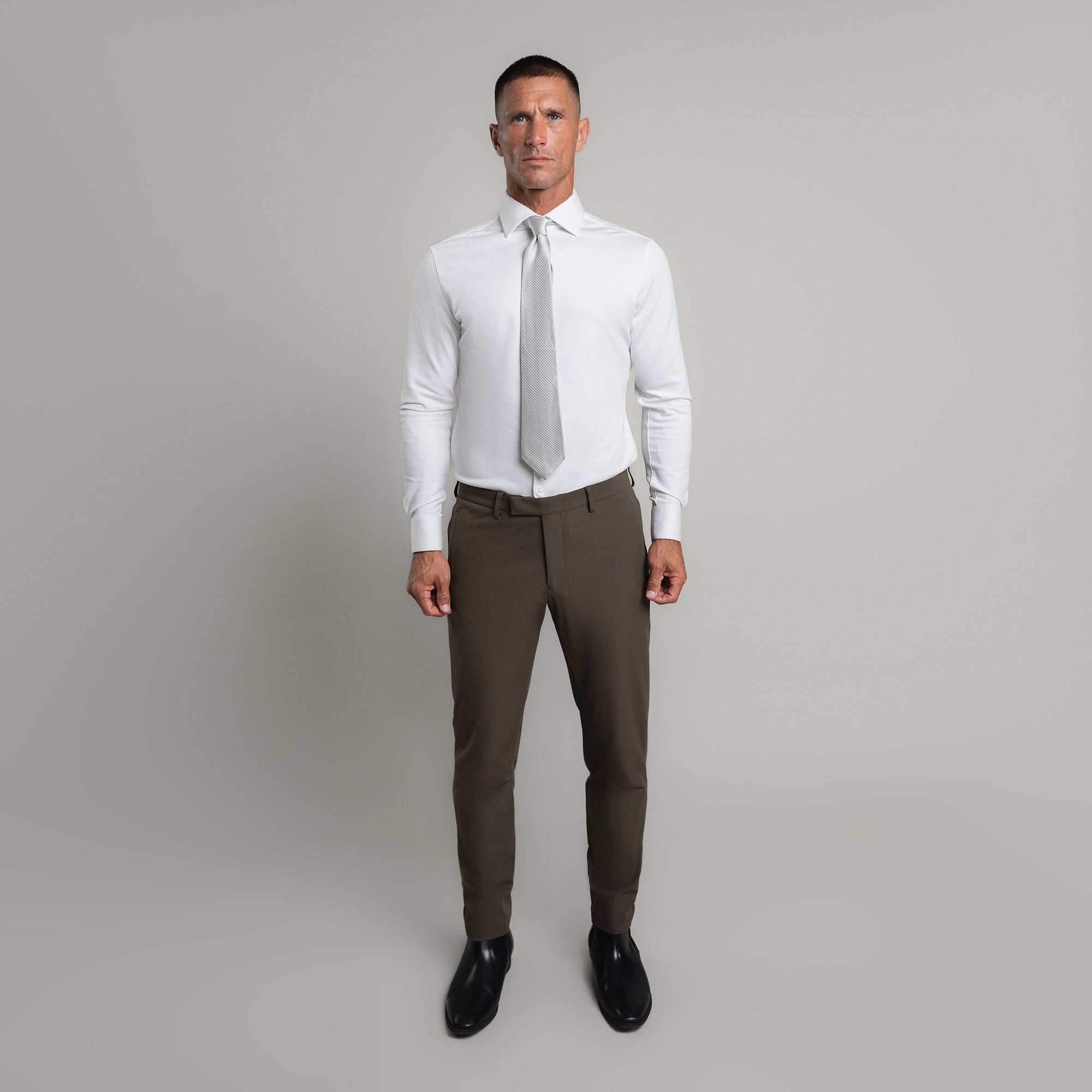 bespoke custom trousers pant chino performance technical model Tyler in Wood