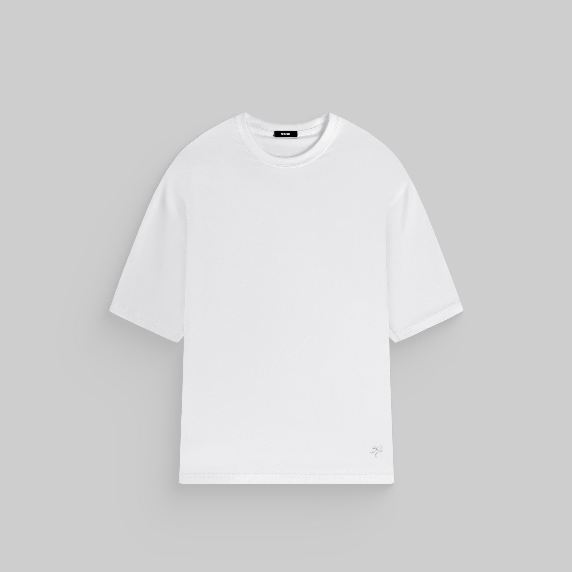 Tags:(Large | 6’2 - 180) Custom t-shirt tee model Kive in White