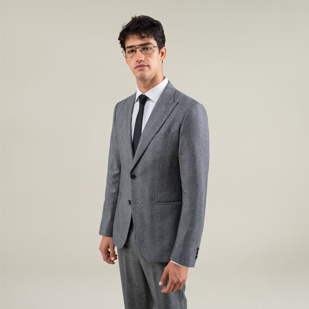 Tags:(6'1"|165) Custom Peak Lapel Tuxedo model Jessey in Gray Herringbone