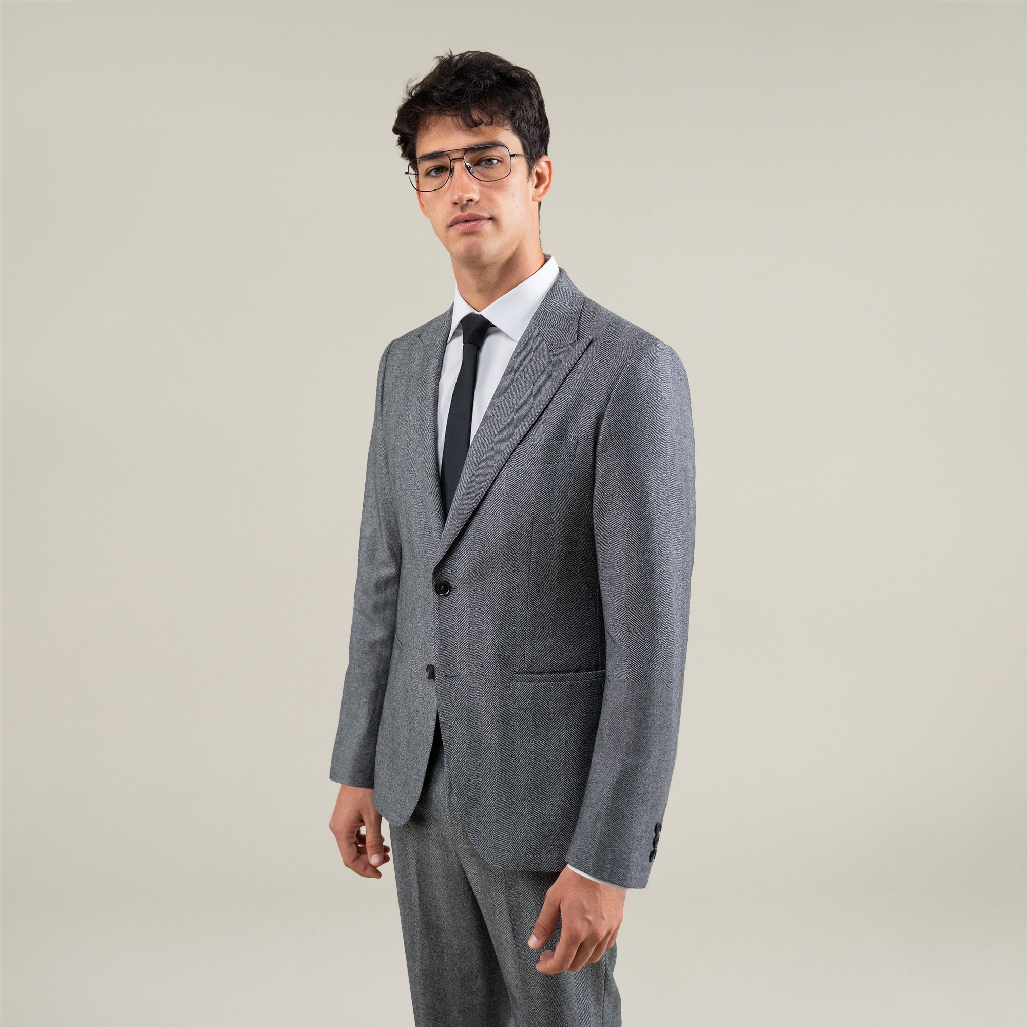 Tags:(6'1"|165) Custom Peak Lapel Tuxedo model Jessey in Gray Herringbone