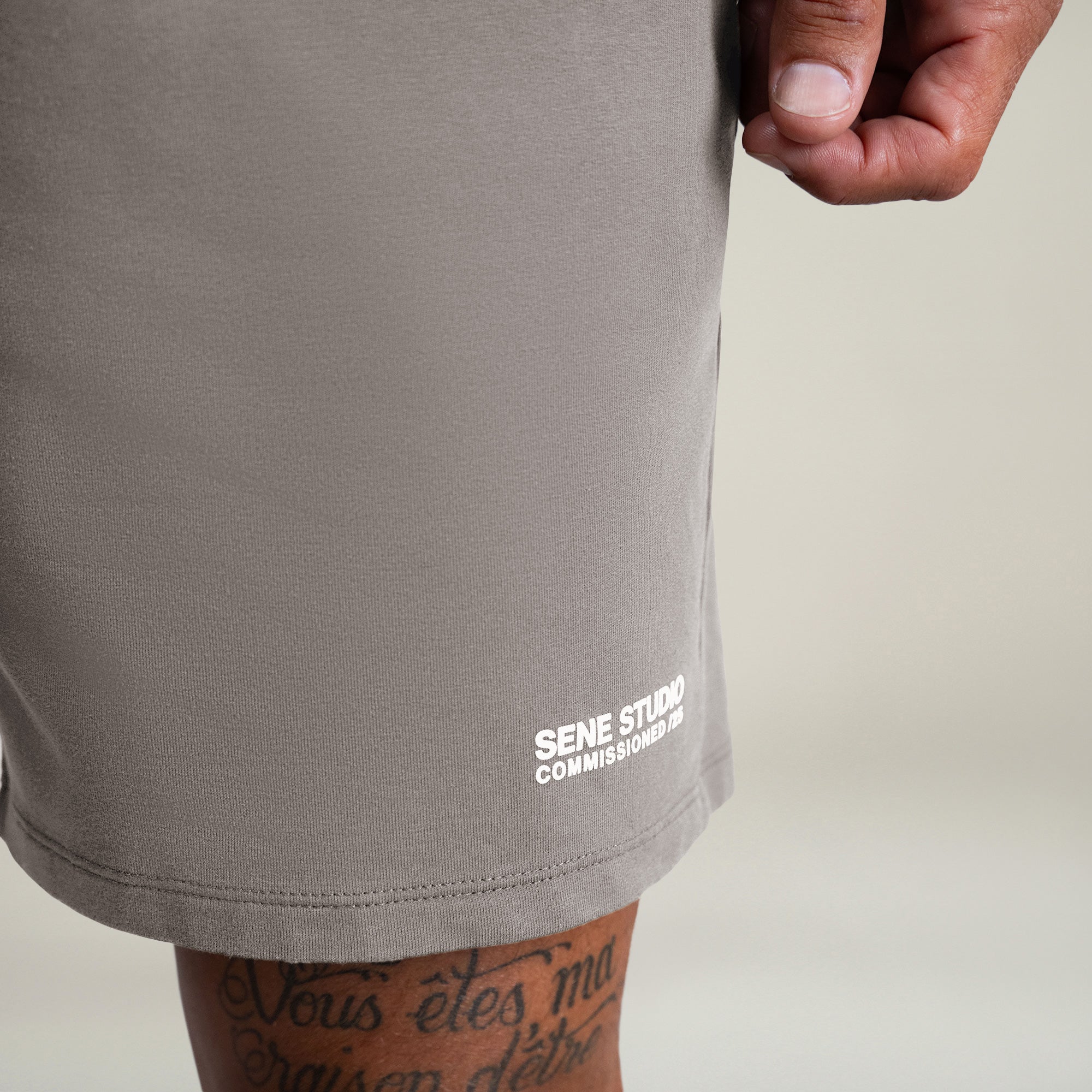 Tags:(6'0" - 180 lbs|Medium) custom pullover model Tyler in Frost Gray