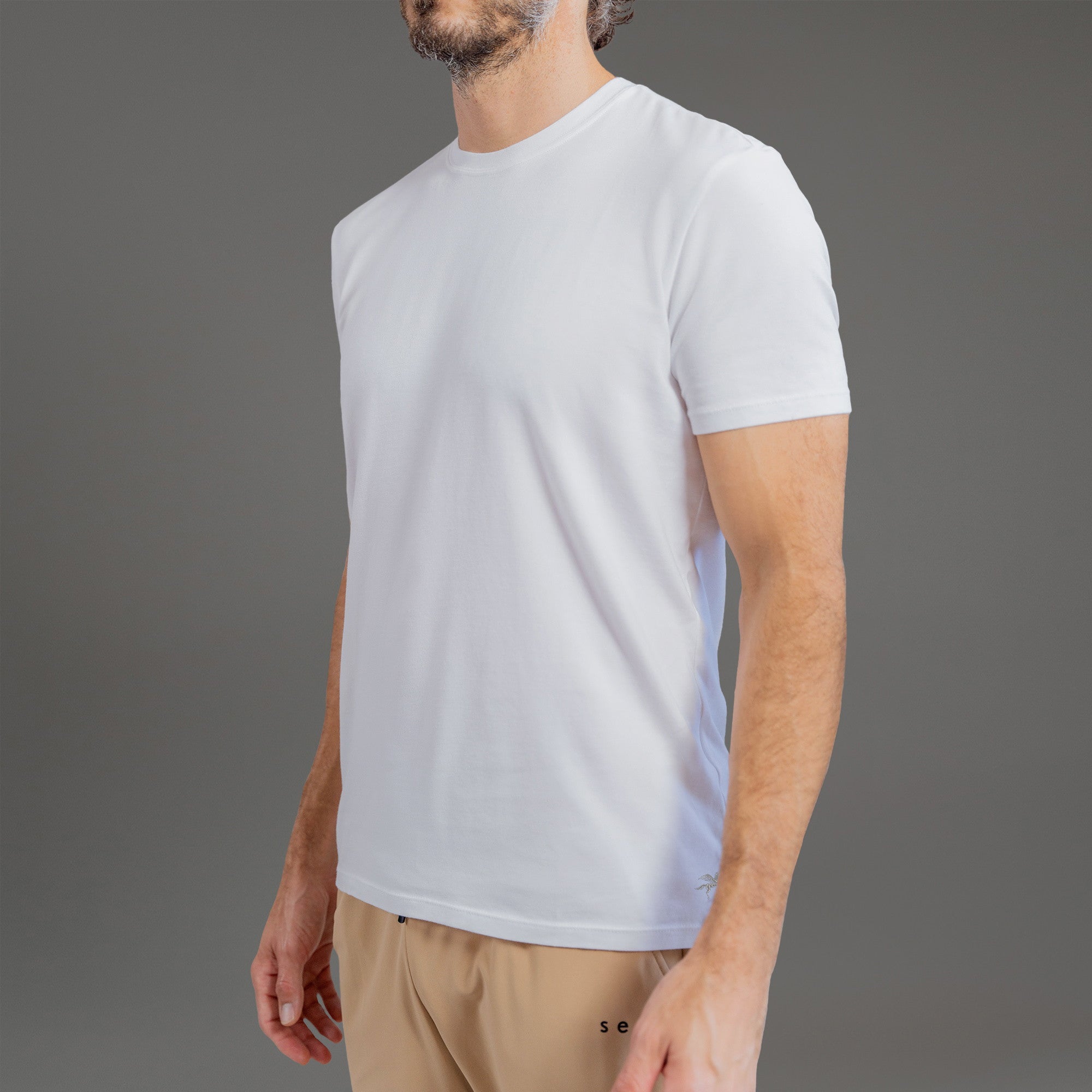 Tags:(Tailored|Standard) custom crew neck t-shirt los angeles model John in White
