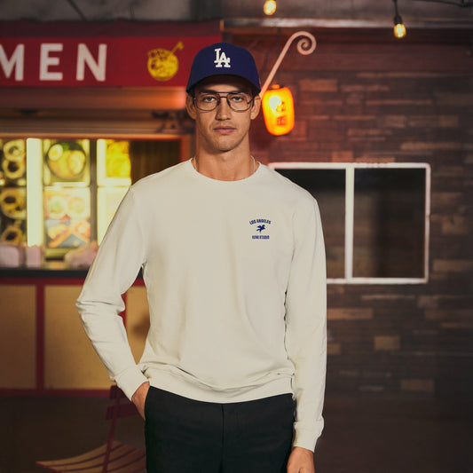 Tags:(Large | 6'1" - 165) Custom t-shirt tee model Jessey in Bone