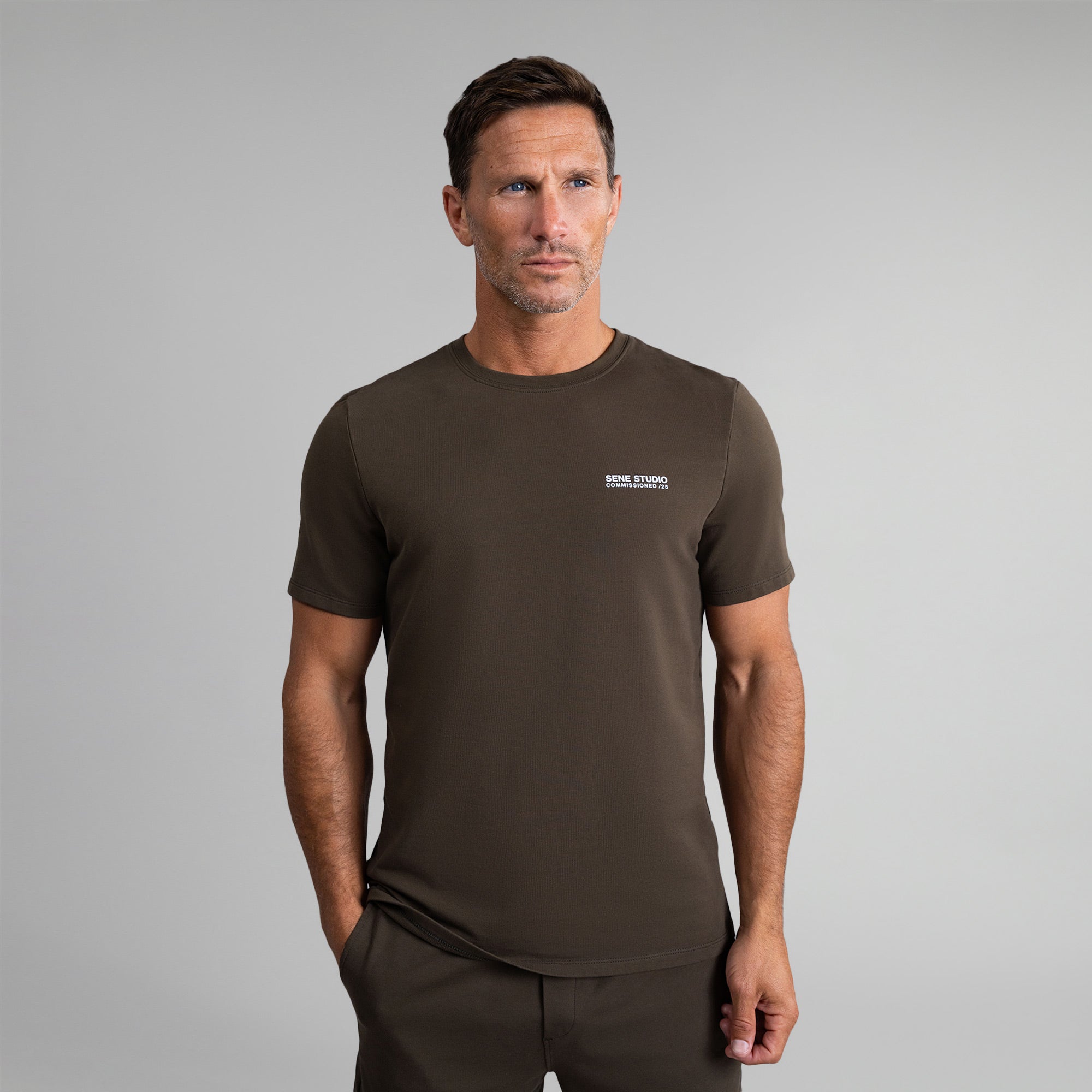 Tags:(6'0" - 180 lbs|Medium) custom t-shirt tee model Tyler in Umber