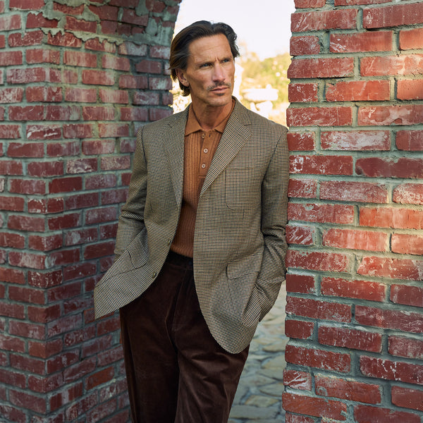 Ford Corduroy Straight Trousers model Tyler in Mahogany