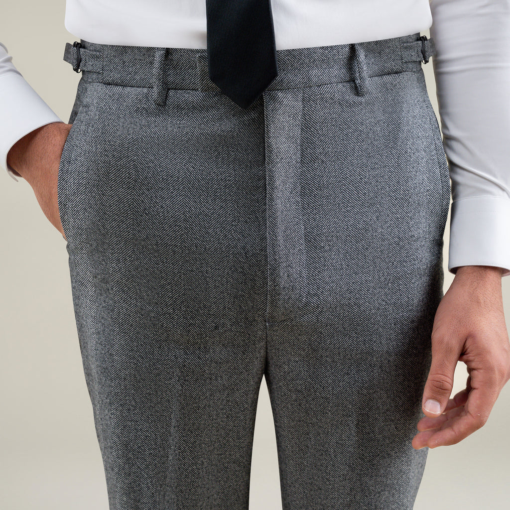 Tags:(6'1"|165) Custom Peak Lapel Tuxedo model Jessey in Gray Herringbone