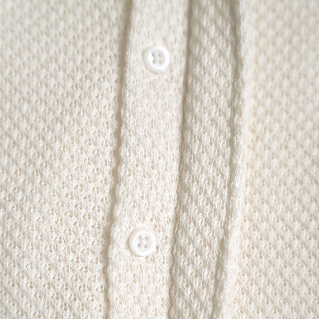 Tags:(6'0" - 180 lbs|Medium) Custom Knit Camp Shirt model Tyler in Cream