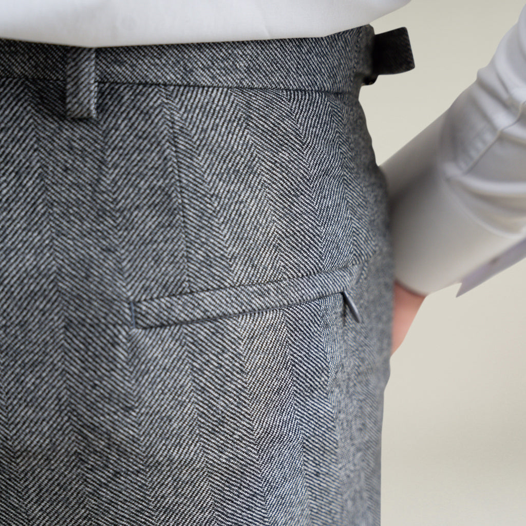 Tags:(6'1"|165) Custom Peak Lapel Tuxedo model Jessey in Gray Herringbone