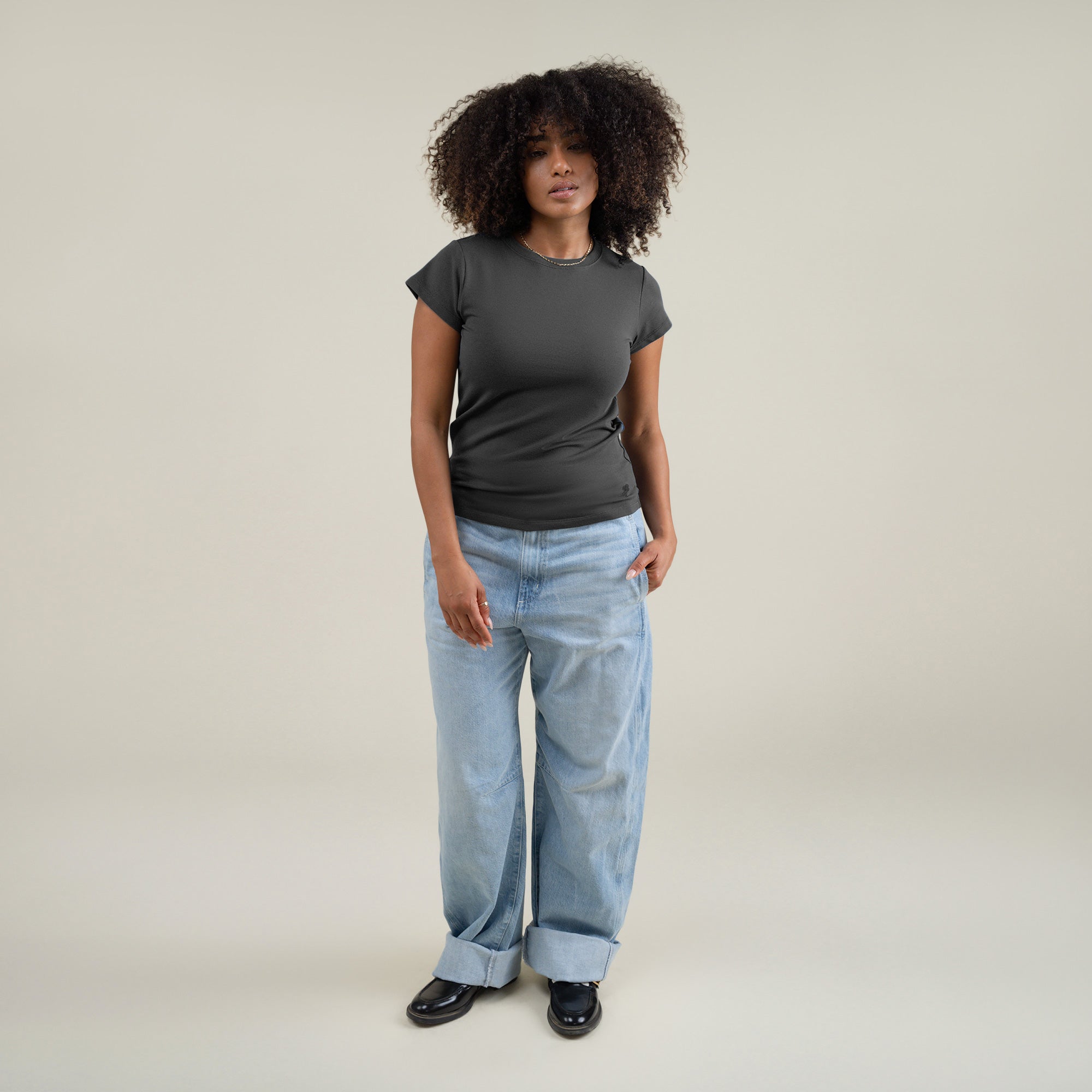 Tags:(Medium) Custom t-shirt tee model Melissa in Smoke