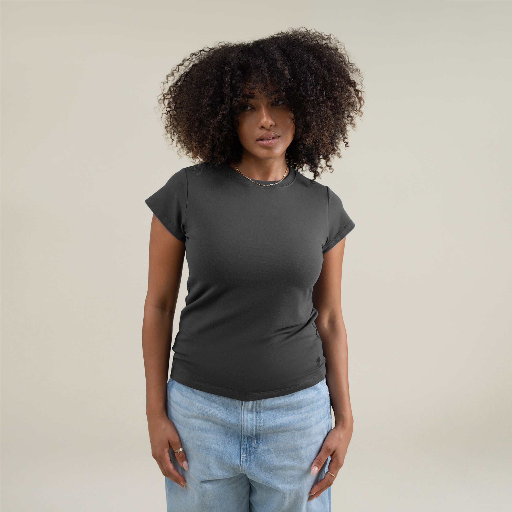 Tags:(Medium) Custom t-shirt tee model Melissa in Smoke