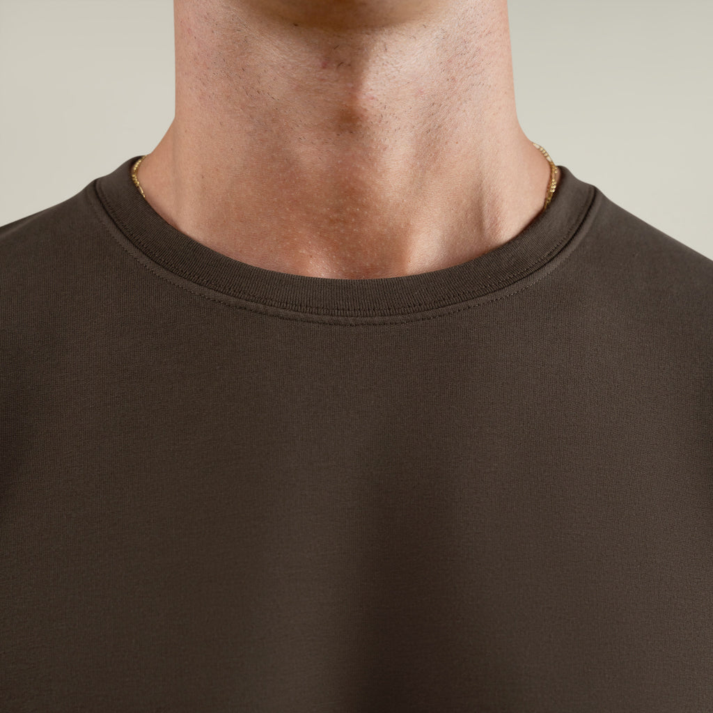 Tags:(Large | 6'1" - 165) Custom t-shirt tee model Jessey in Umber