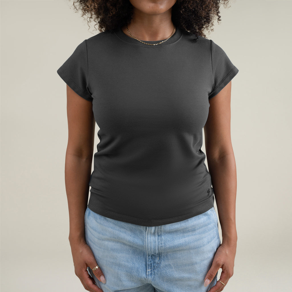 Tags:(Medium) Custom t-shirt tee model Melissa in Smoke