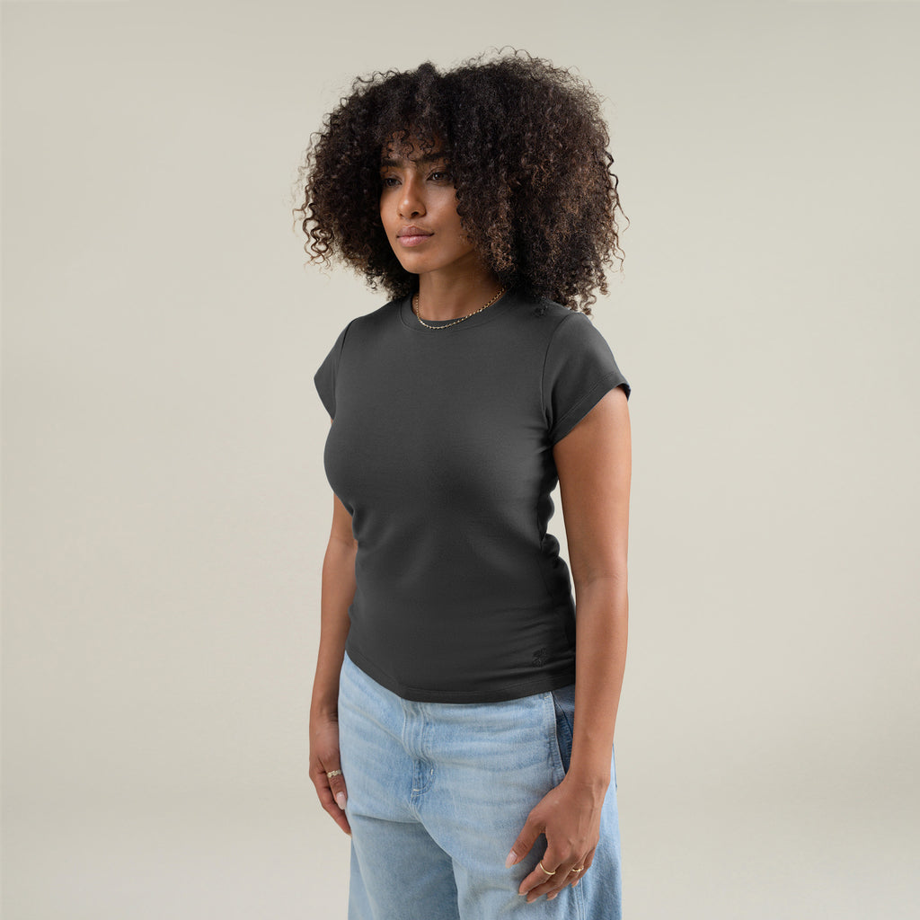Tags:(Medium) Custom t-shirt tee model Melissa in Smoke