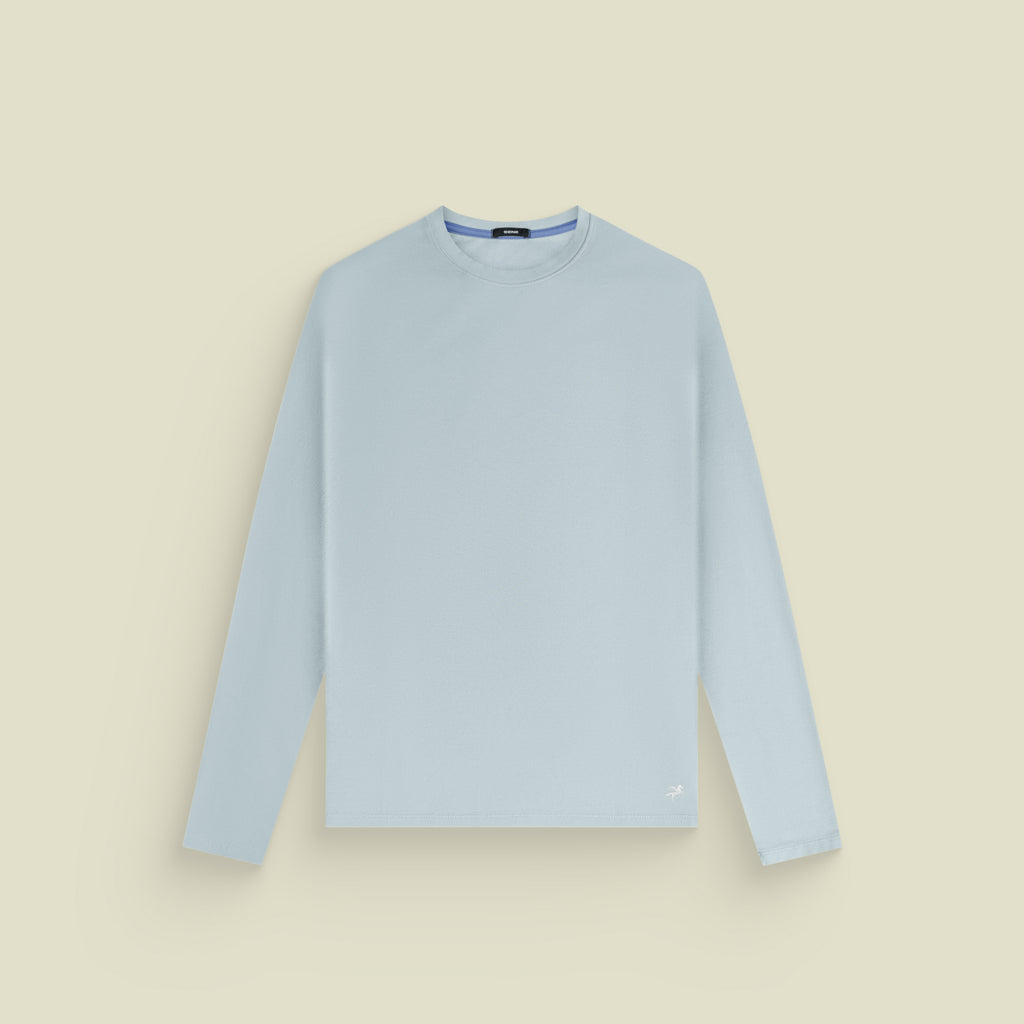 Tags:(6’2" - 180 lbs|Large) Custom t-shirt tee model Kive in Blue Fog